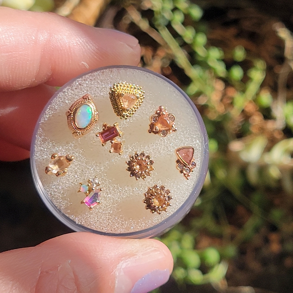 RG + YG ends and charms